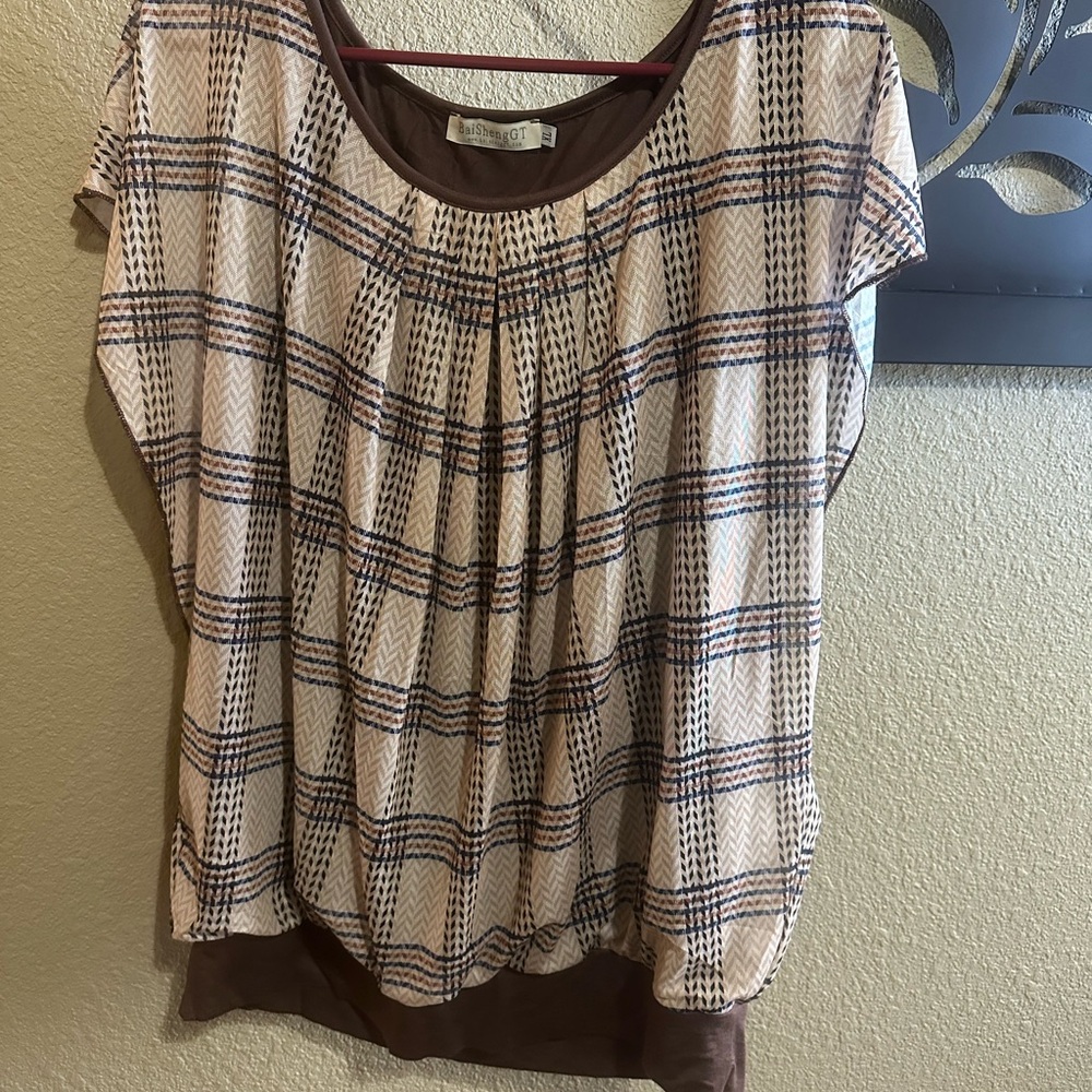 Lightweight banded top in a cute plaid pattern
